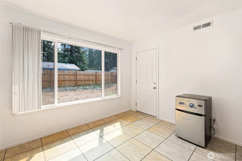 Property photo for 25850 196th Avenue Se, Covington photo 9