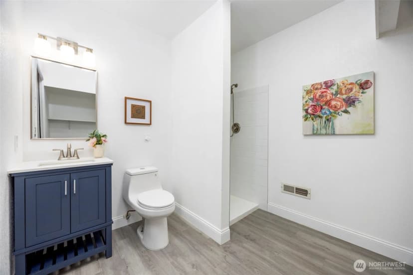 Property photo for 985 Colby Court Ne, Bremerton photo 25