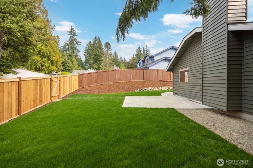 Property photo for 985 Colby Court Ne, Bremerton photo 30
