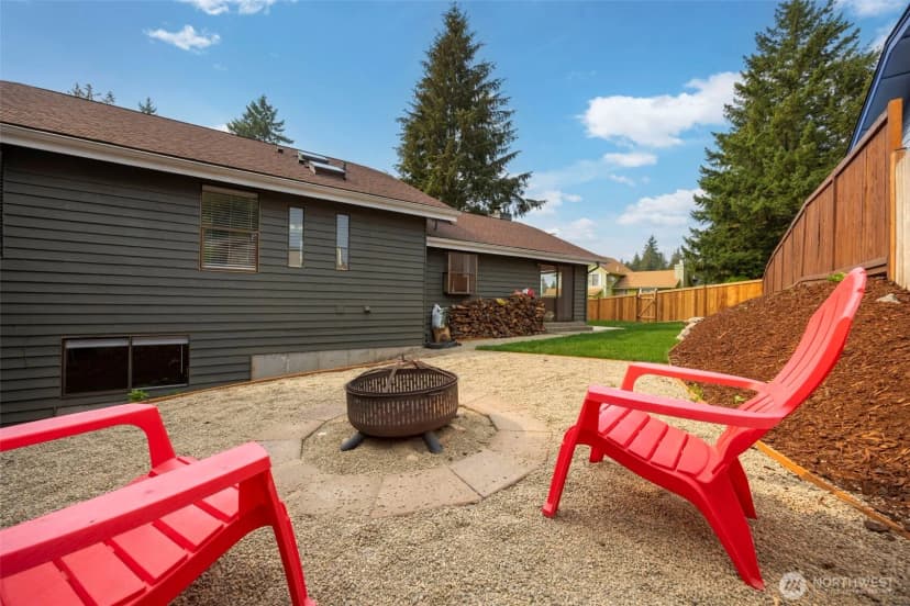 Property photo for 985 Colby Court Ne, Bremerton photo 33