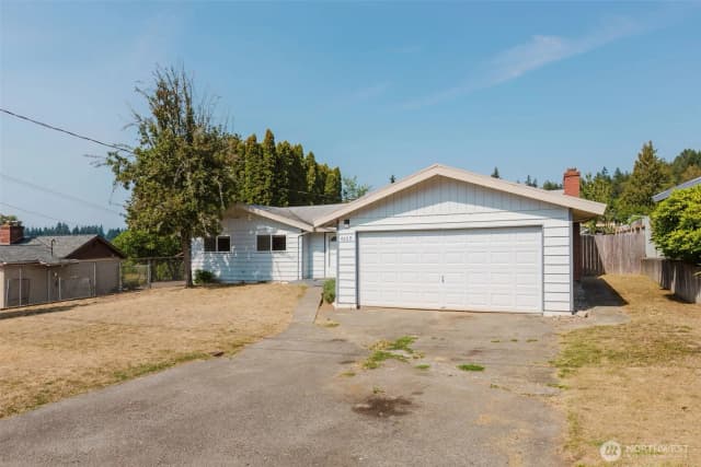 Property photo for 4209 Westview Drive, Bremerton photo 2