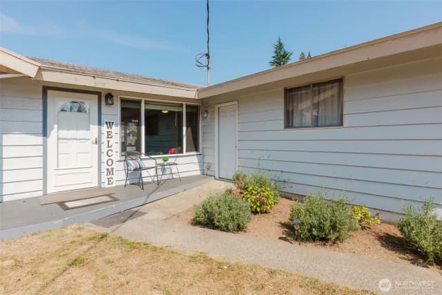 Property photo for 4209 Westview Drive, Bremerton photo 3