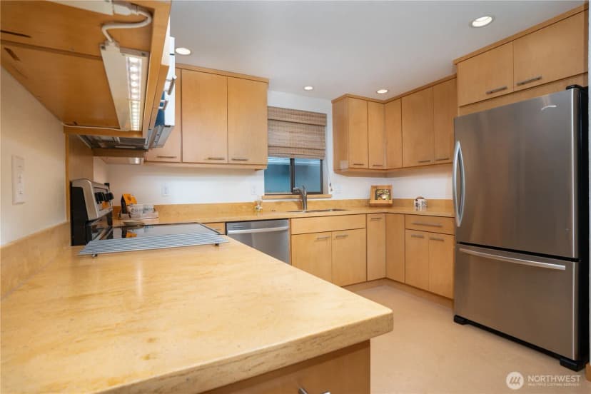 Property photo for 4605 73rd Avenue Ct W, University Place photo 11