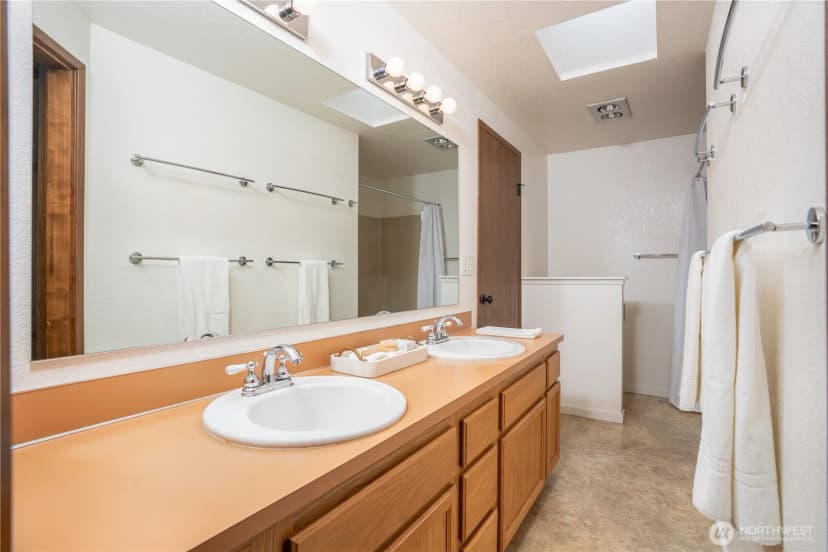 Property photo for 4605 73rd Avenue Ct W, University Place photo 23