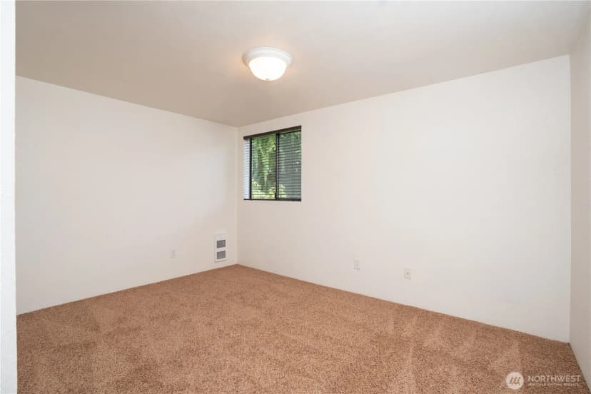 Property photo for 4605 73rd Avenue Ct W, University Place photo 21