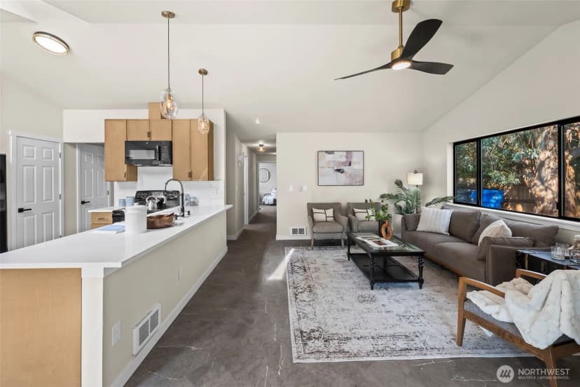 Property photo for 8504 Morland Avenue Sw, Lakewood photo 17