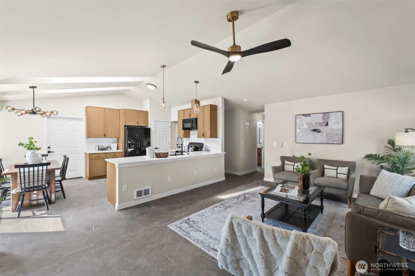 Property photo for 8504 Morland Avenue Sw, Lakewood photo 13