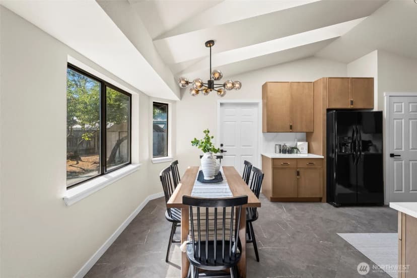 Property photo for 8504 Morland Avenue Sw, Lakewood photo 12