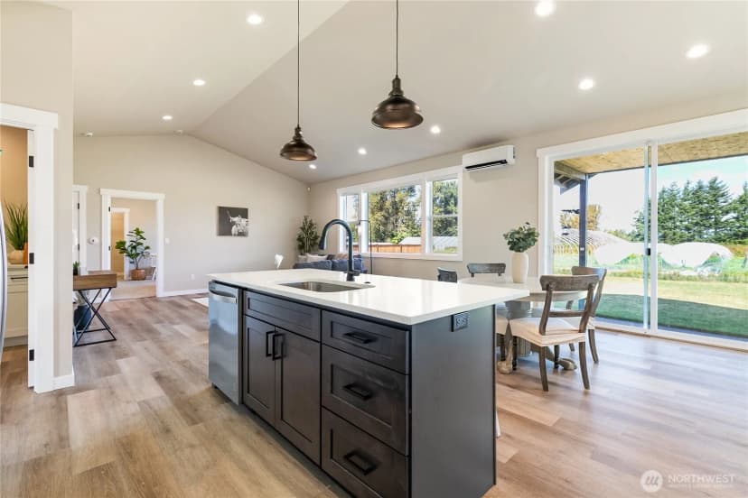 Property photo for 201 Brentwood Drive, Nooksack photo 14
