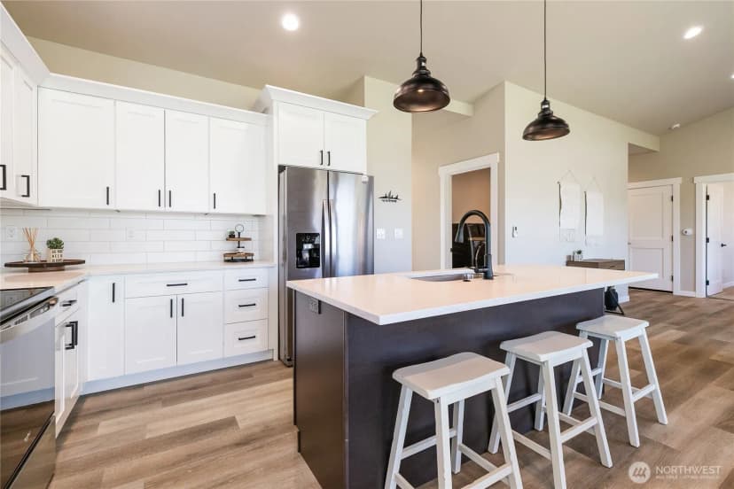 Property photo for 201 Brentwood Drive, Nooksack photo 9