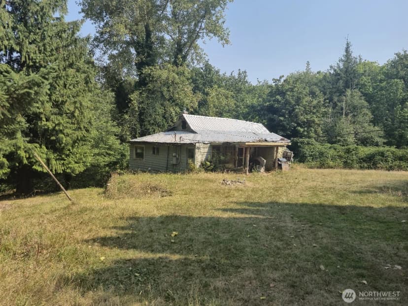 Property photo for 4680 Everson Goshen Road, Bellingham photo 10