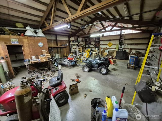 Property photo for 4680 Everson Goshen Road, Bellingham photo 5
