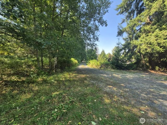 Property photo for 4680 Everson Goshen Road, Bellingham photo 3
