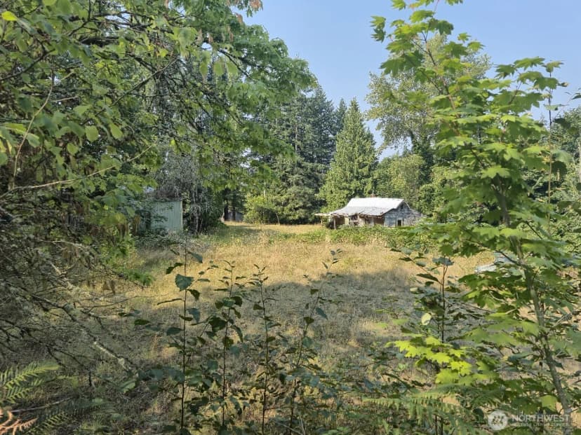 Property photo for 4680 Everson Goshen Road, Bellingham photo 14