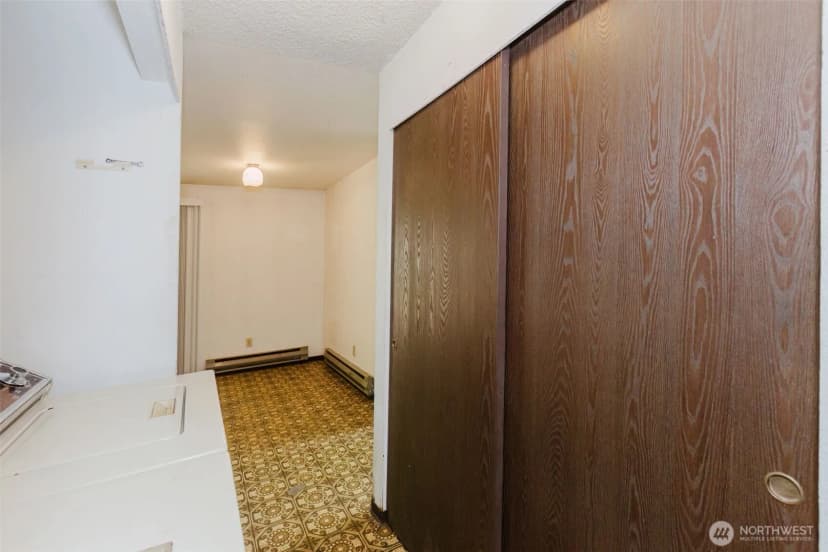 Property photo for 802 California Avenue Se, Port Orchard photo 10