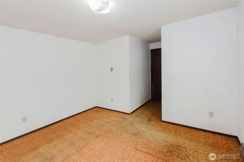 Property photo for 802 California Avenue Se, Port Orchard photo 18