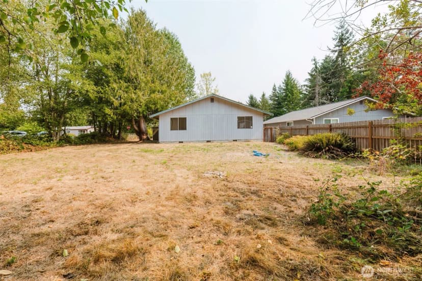 Property photo for 802 California Avenue Se, Port Orchard photo 24