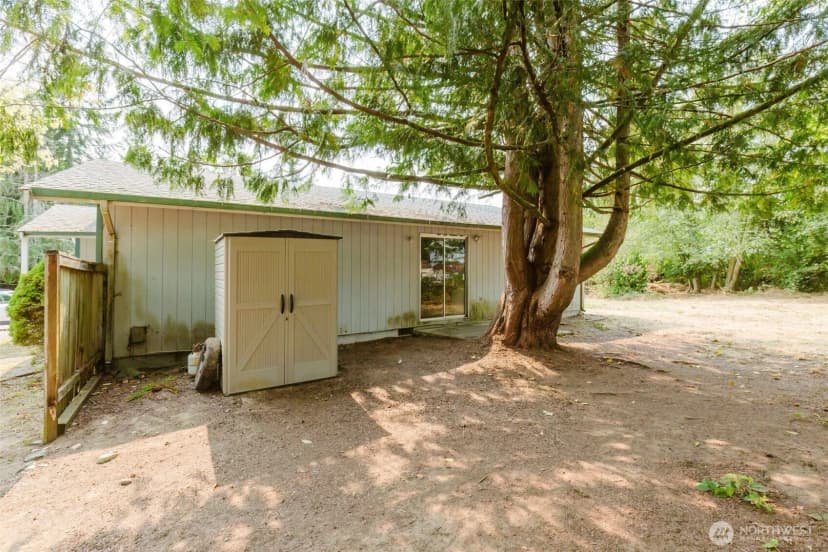 Property photo for 802 California Avenue Se, Port Orchard photo 22