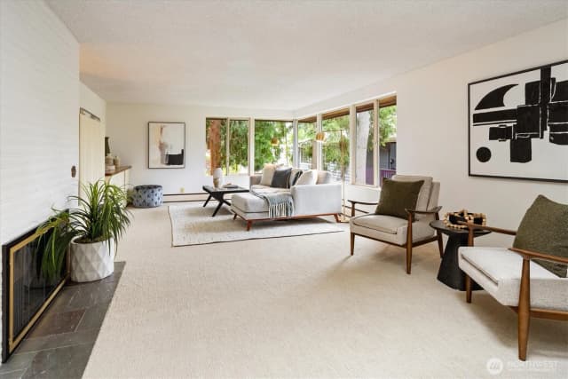 Property photo for 422 Nw 196th Place, Shoreline photo 4