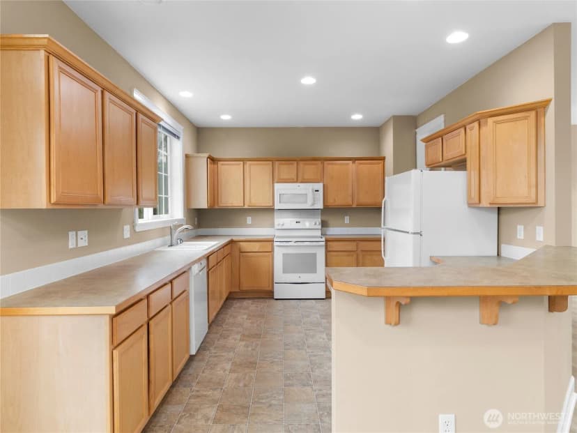 Property photo for 1407 Cherry Avenue, Tacoma photo 12