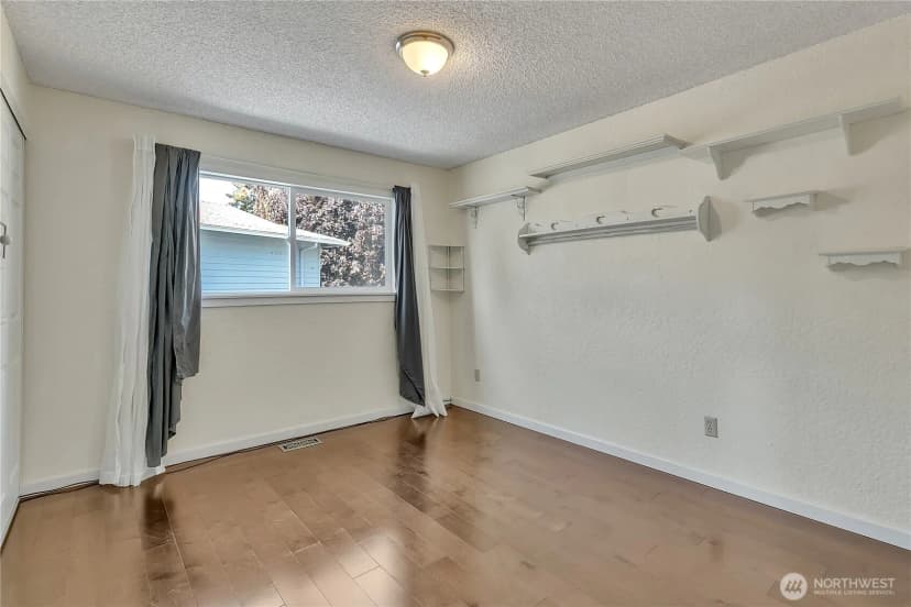 Property photo for 3114 Sw 313th Place, Federal Way photo 18