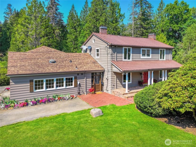 Property photo for 12653 Avondale Road Ne, Redmond photo 3