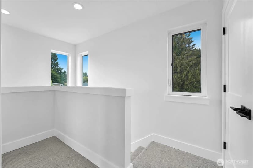 Property photo for 10005 62nd Avenue S, Seattle photo 18