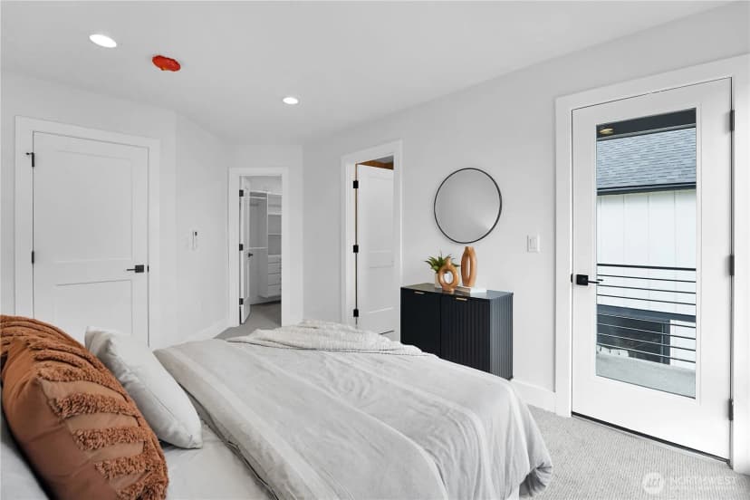 Property photo for 10005 62nd Avenue S, Seattle photo 20