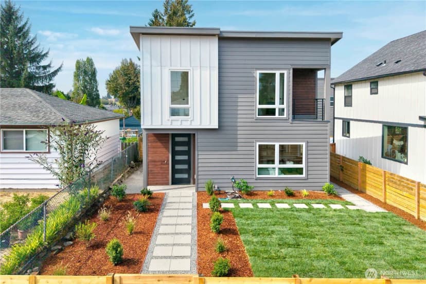 Property photo for 10005 62nd Avenue S, Seattle