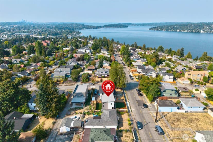 Property photo for 10005 62nd Avenue S, Seattle photo 32
