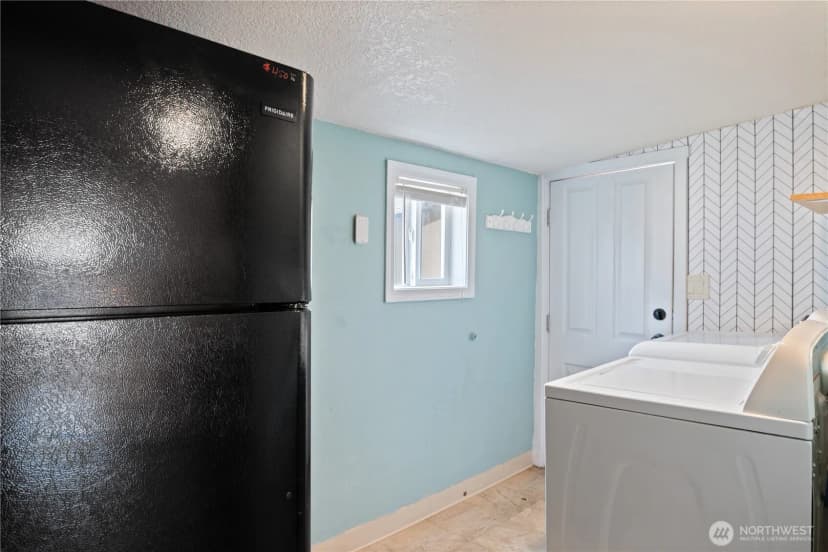Property photo for 906 S 6th Avenue, Kelso photo 15