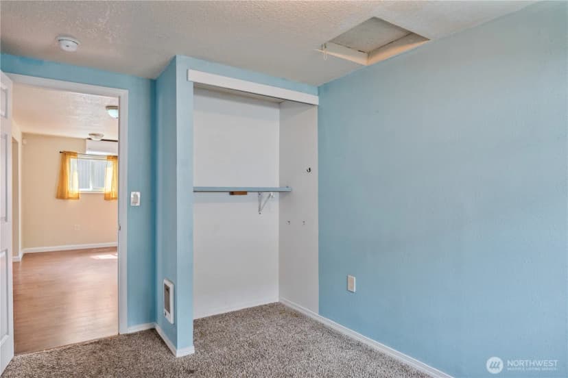 Property photo for 906 S 6th Avenue, Kelso photo 23
