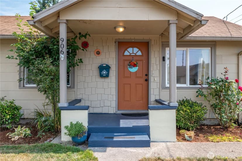 Property photo for 906 S 6th Avenue, Kelso photo 5