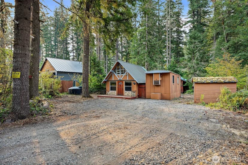 Property photo for 270 Skate Creek Road N, Ashford photo 35