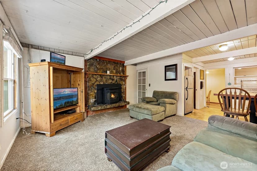 Property photo for 270 Skate Creek Road N, Ashford photo 9