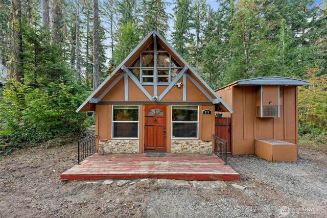 Property photo for 270 Skate Creek Road N, Ashford photo 4