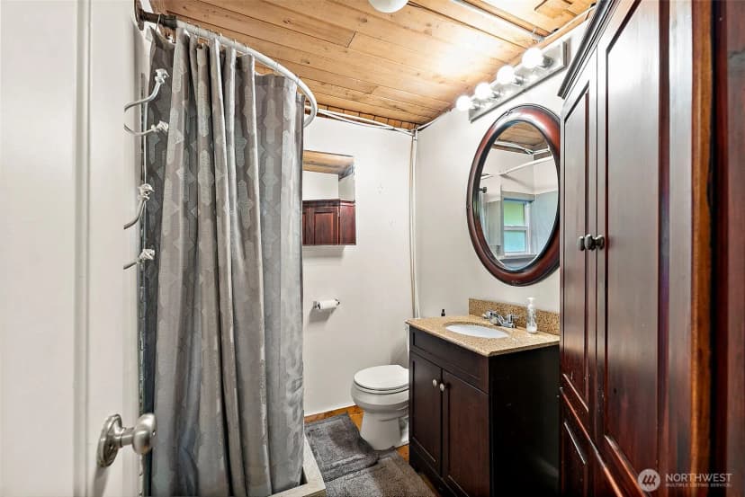 Property photo for 270 Skate Creek Road N, Ashford photo 14
