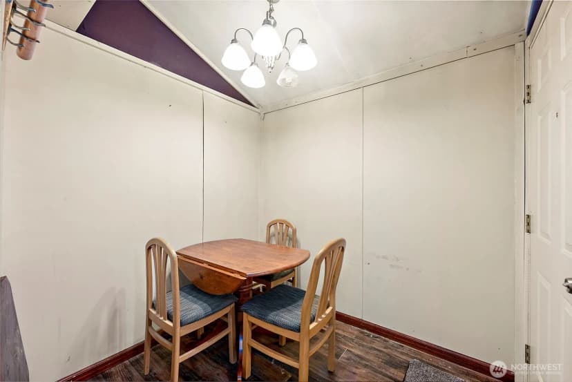 Property photo for 270 Skate Creek Road N, Ashford photo 16