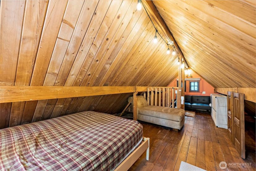 Property photo for 270 Skate Creek Road N, Ashford photo 21