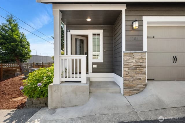 Property photo for 3302 132nd Place Sw, Lynnwood photo 3