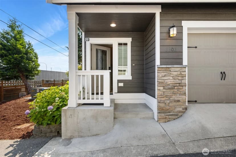 Property photo for 3302 132nd Place Sw, Lynnwood photo 3