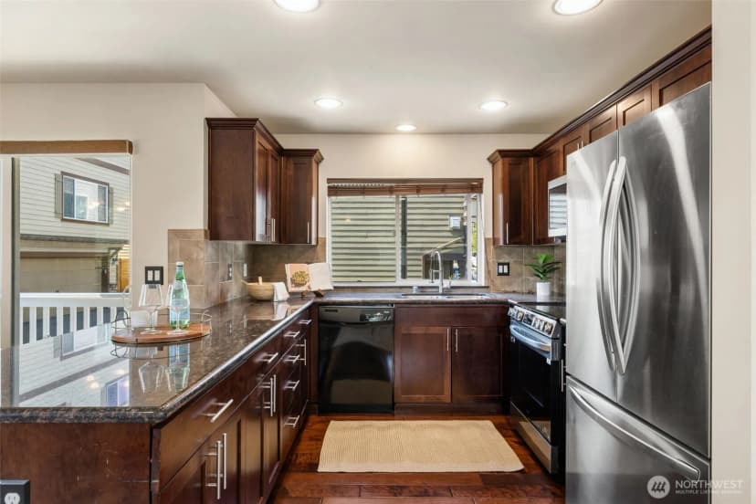 Property photo for 3302 132nd Place Sw, Lynnwood photo 10
