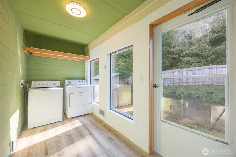 Property photo for 1519 Pendley Ct., Port Angeles photo 31