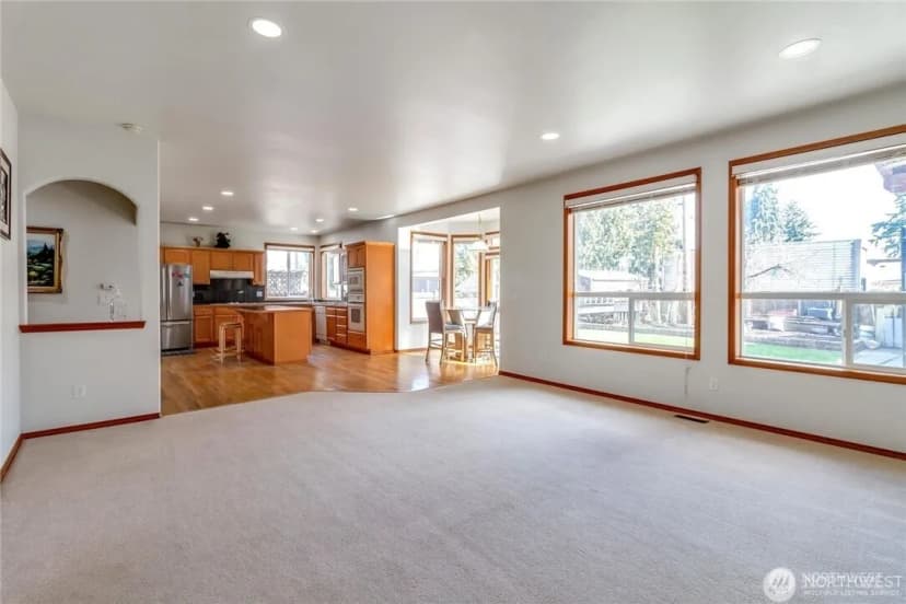 Property photo for 27018 117th Place Se, Kent photo 13