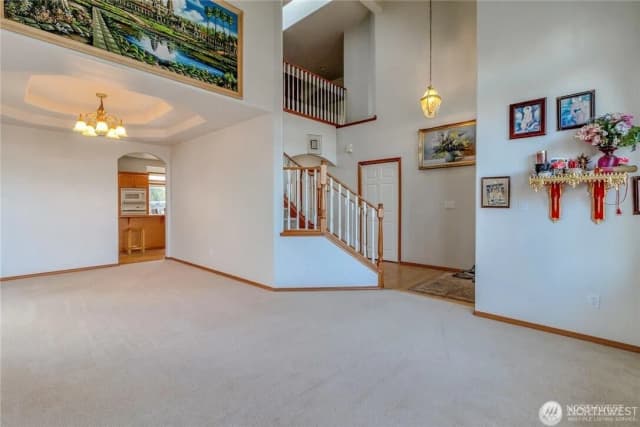 Property photo for 27018 117th Place Se, Kent photo 3