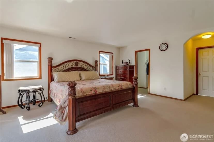 Property photo for 27018 117th Place Se, Kent photo 18