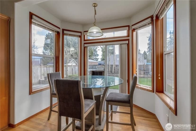 Property photo for 27018 117th Place Se, Kent photo 7