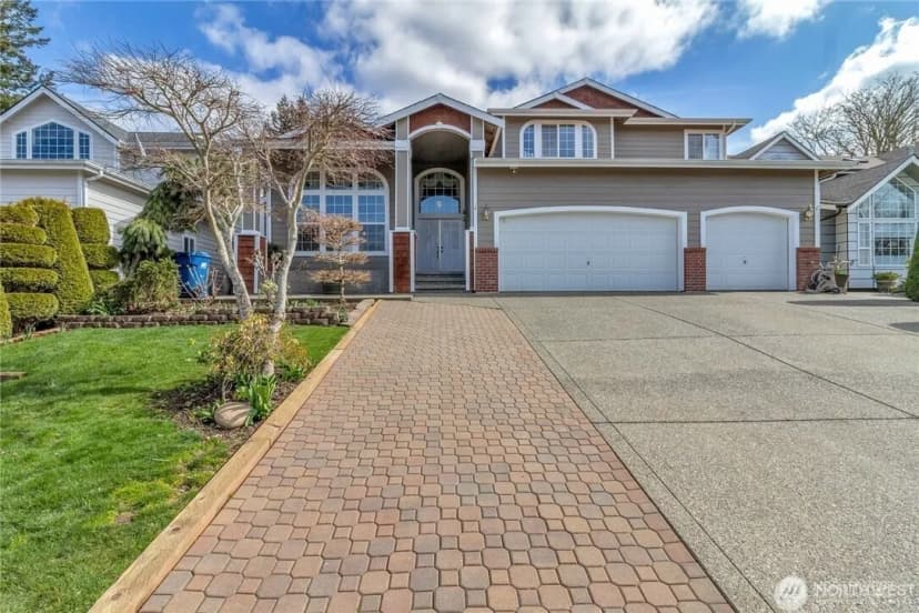 Property photo for 27018 117th Place Se, Kent