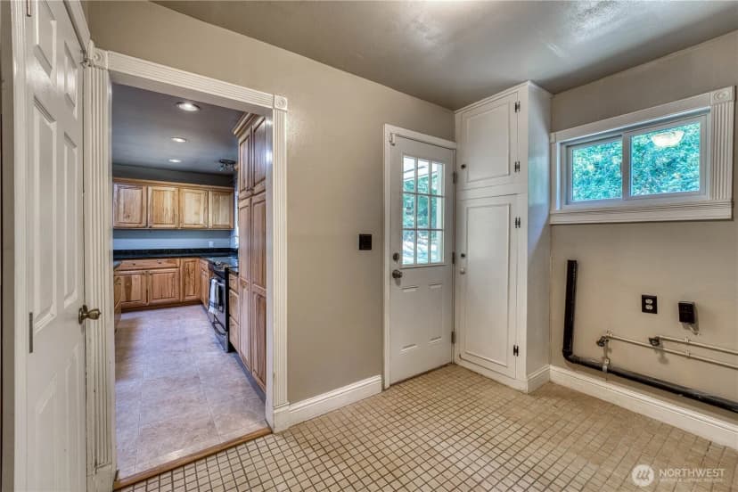 Property photo for 1355 Ahlstrom Road E, Port Orchard photo 22