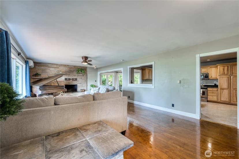 Property photo for 1355 Ahlstrom Road E, Port Orchard photo 14